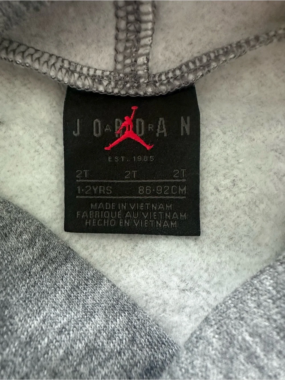 Nike Air Jordan 2 Piece Set Hooded Sweatshirt & Jogger Pants Gray Boys 2T NWT